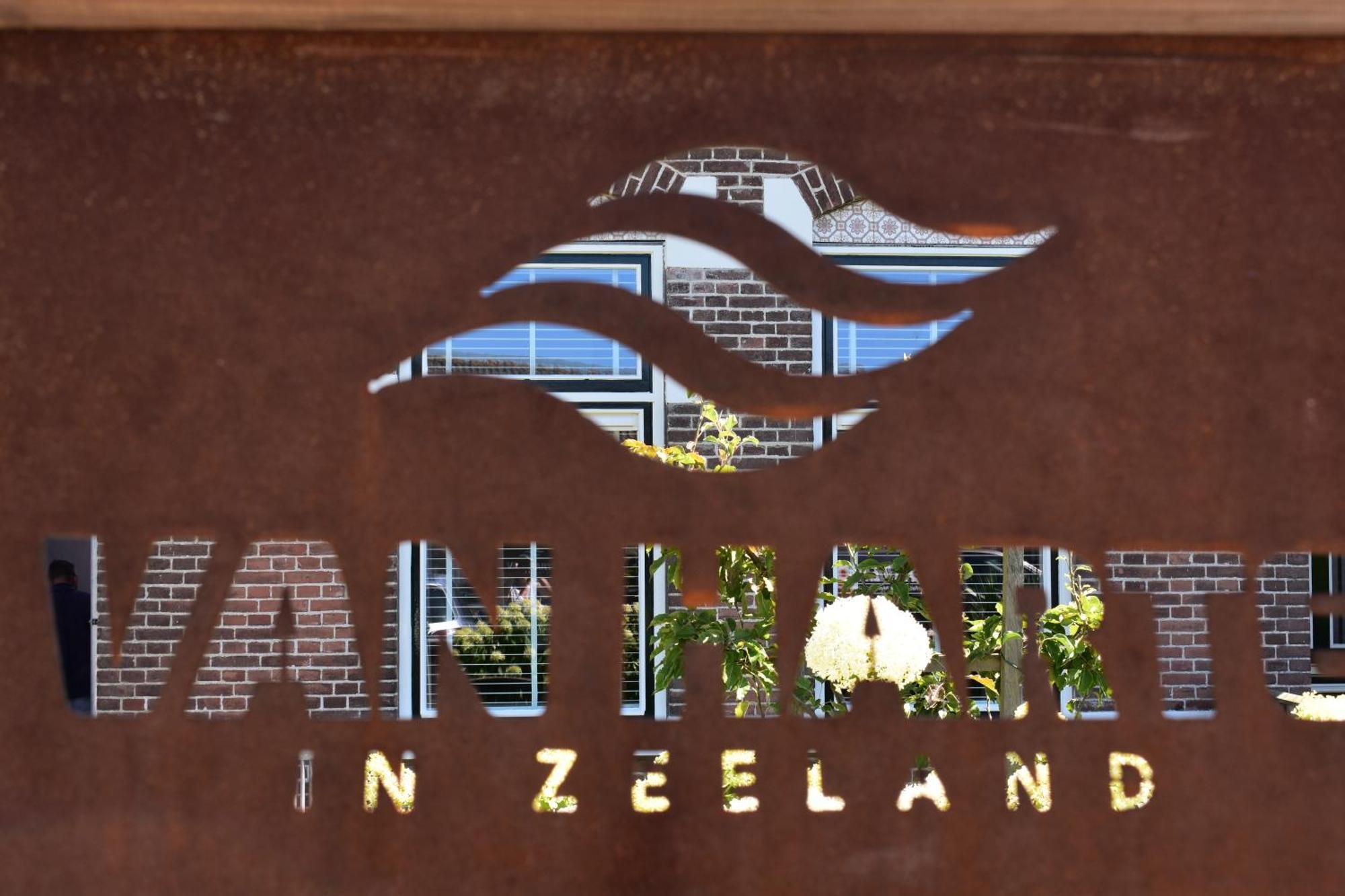 Van Harte In Zeeland Kamperland Bagian luar foto